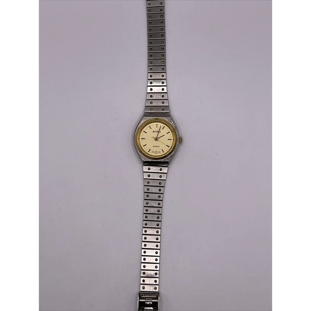 Vintage Benrus Women's Quartz‎ Watch Silver Band- New Battery